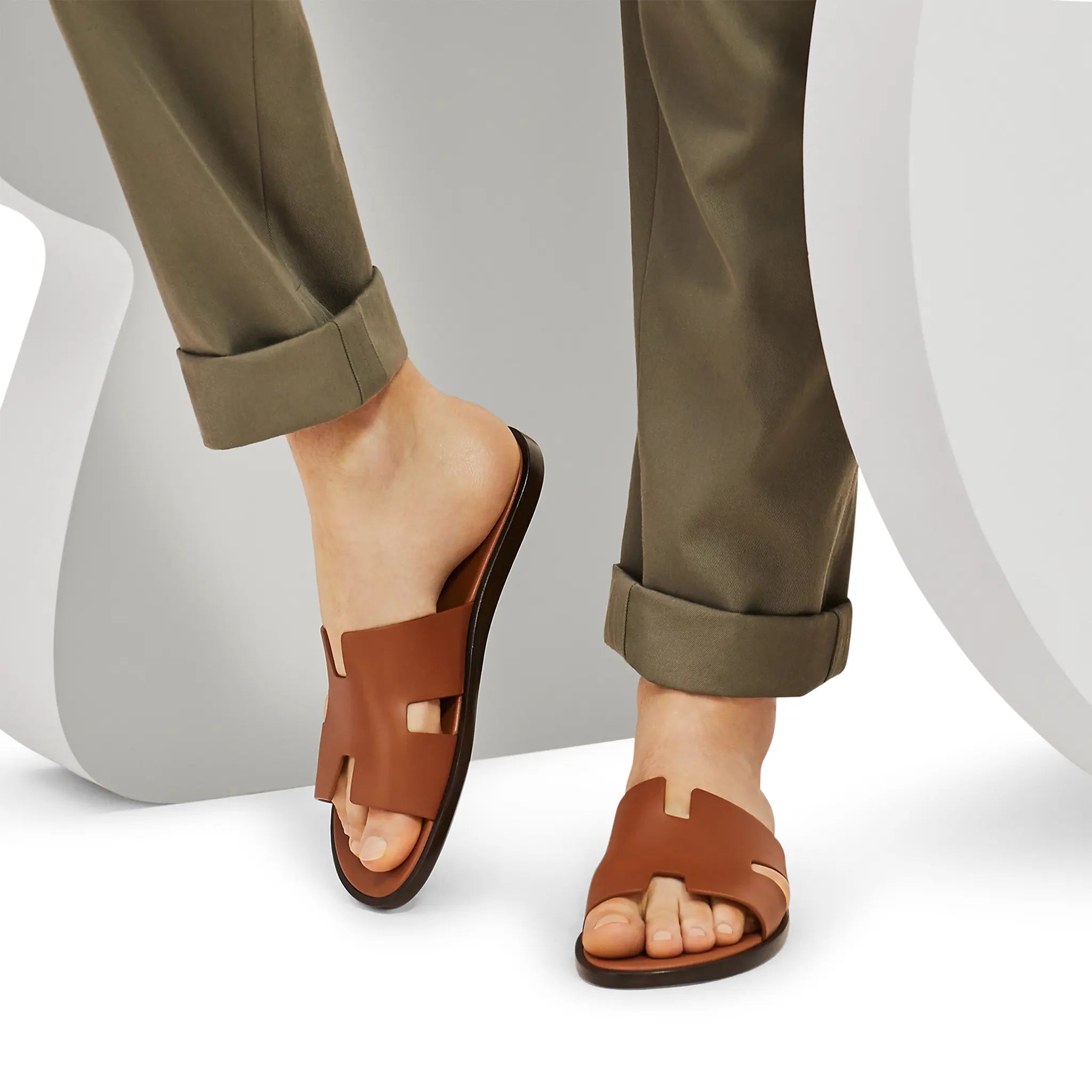 Hermès Paris Izmir Gold Sandal